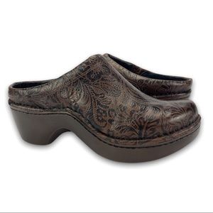 Ariat Brown Textured Leather Slip On Mules
